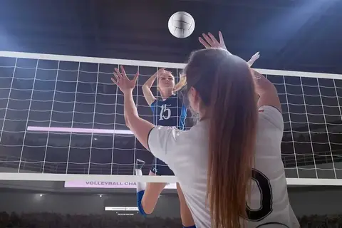 Lämmittely ja leikit lentopallon kanssa Klubbensport.fi